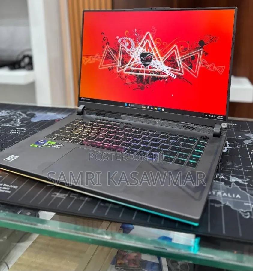New Laptop Asus ROG Strix G15 16GB Intel Core i9 SSD 1T