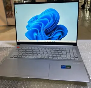 New Laptop Asus 16GB Intel Core i5 SSD 512GB