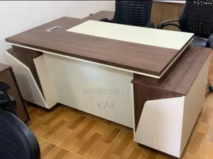 Managerial Table Size 2.40