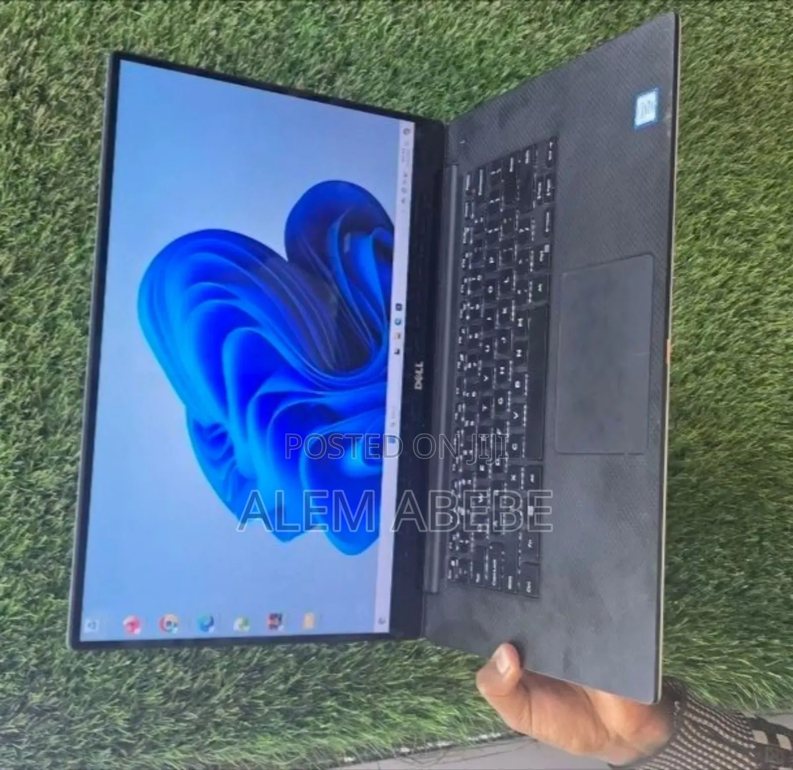 New Laptop Dell Precision 5520 16GB Intel Core i7 SSD 512GB