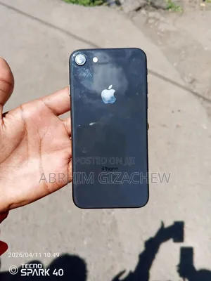 New Apple iPhone 8 64 GB Black