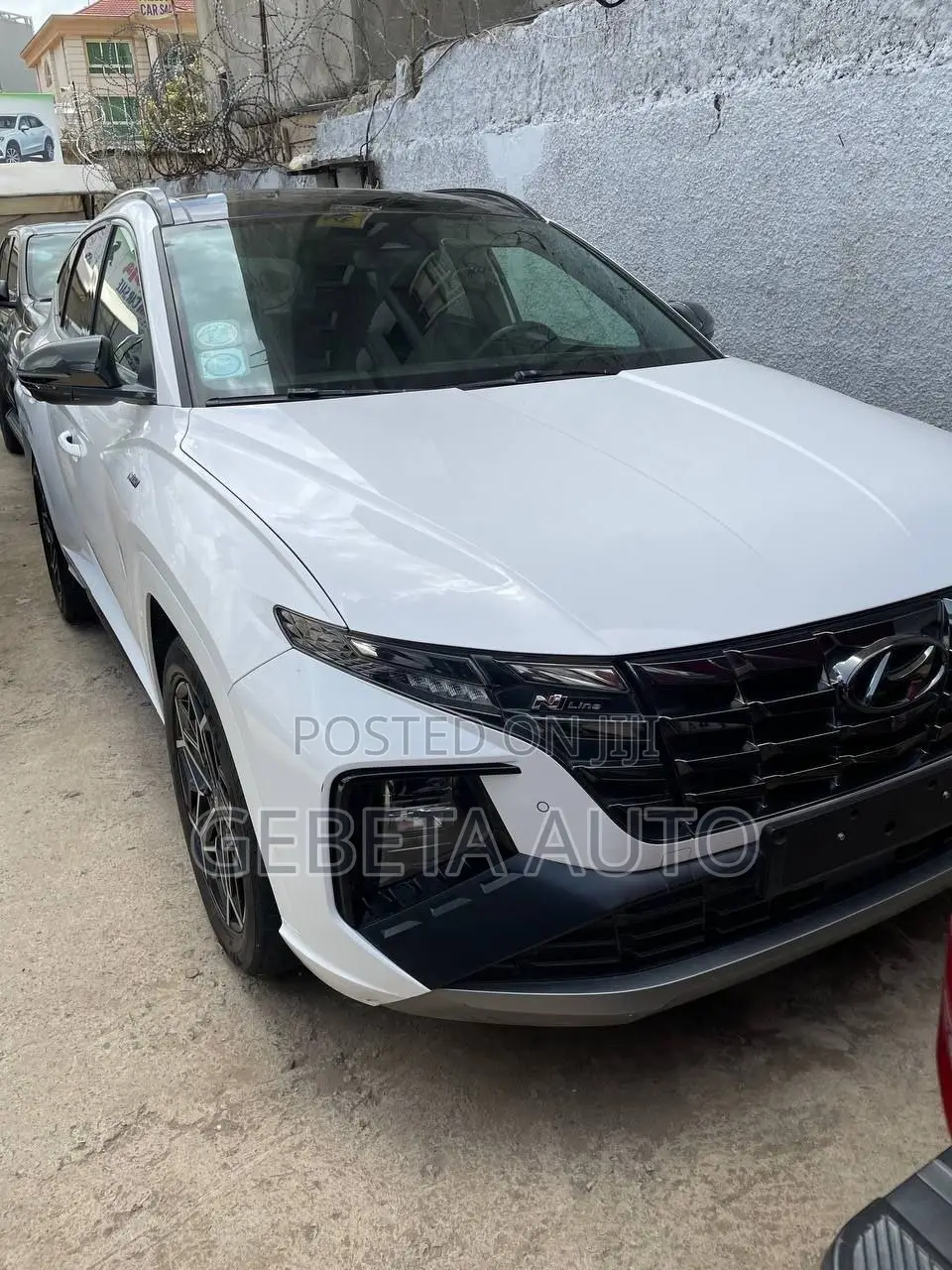 Hyundai Tucson 2022 White