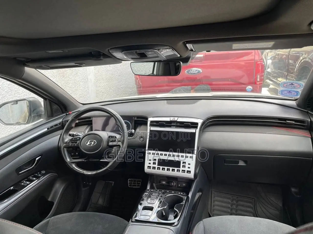 Hyundai Tucson 2022 White