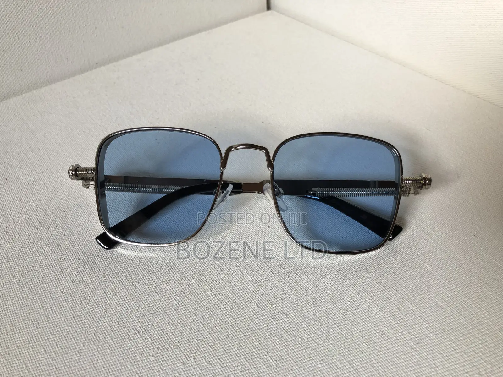 Sunglass(Blue/Rectangular)