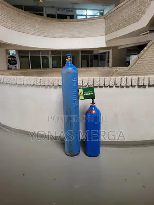 Oxygen Cylinder It Is Widely Used in Medicine裴出 Control and Strong