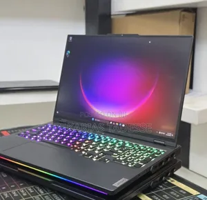 New Laptop Lenovo Legion Pro 7 48GB Intel Core i9 SSD 1T