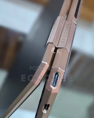 New Laptop HP Spectre 13t 16GB Intel Core i7 SSD 1T