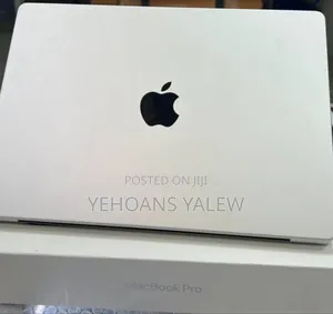 New Laptop Apple MacBook Pro M1 16GB Apple M1 Pro SSD 512GB