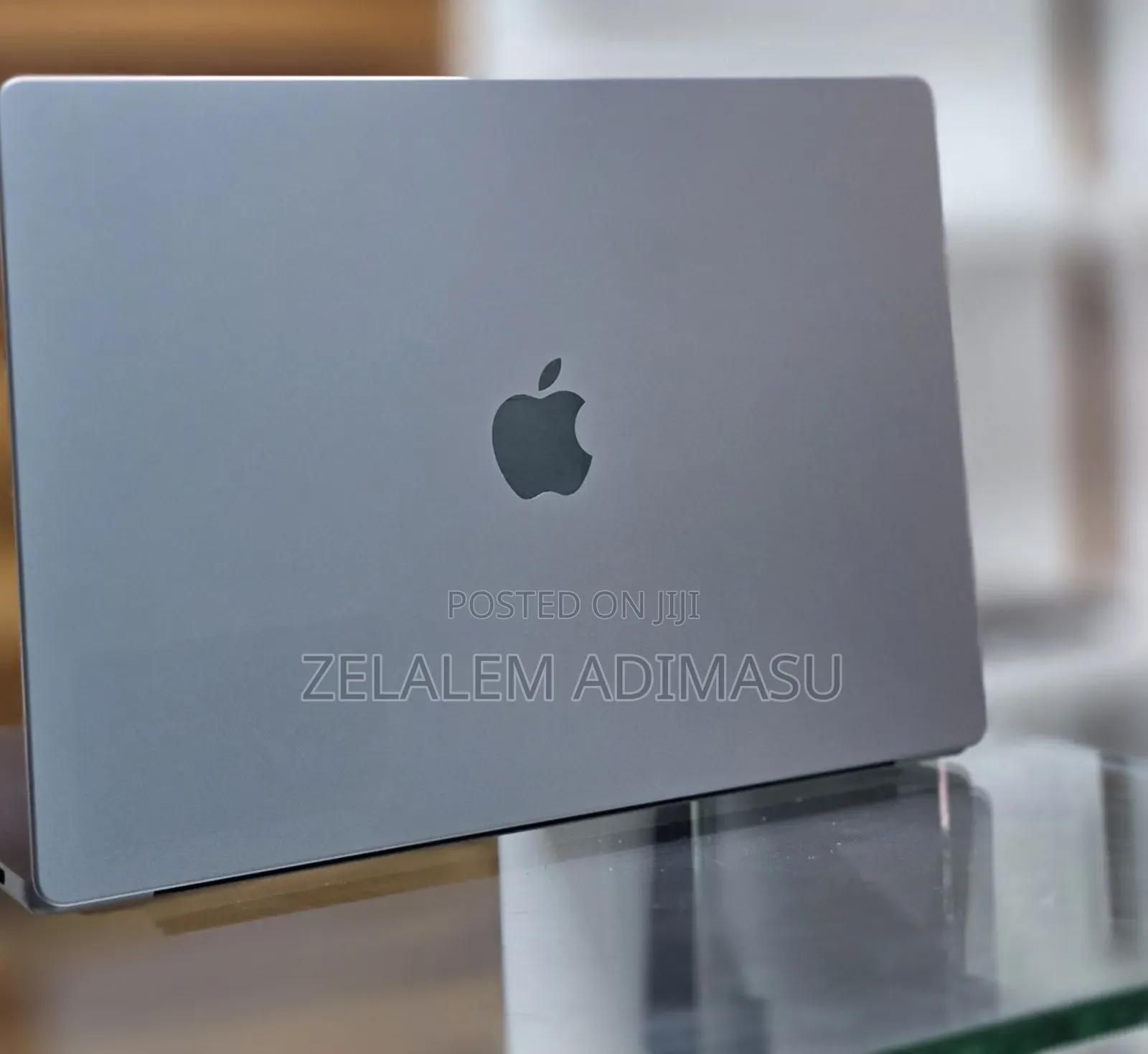 New Laptop Apple MacBook Pro M1 32GB Apple M1 Pro SSD 512GB
