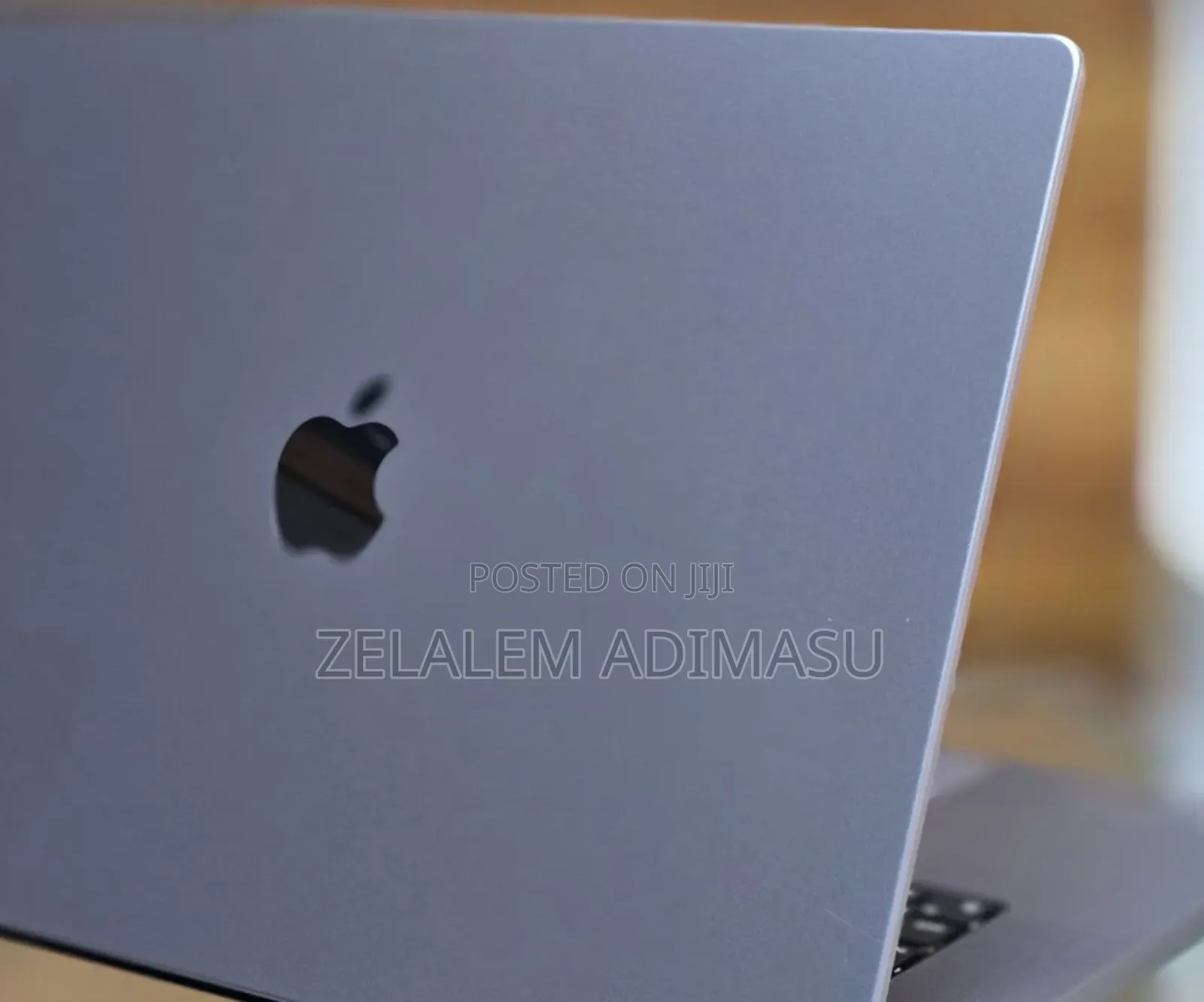 New Laptop Apple MacBook Pro M1 32GB Apple M1 Pro SSD 512GB
