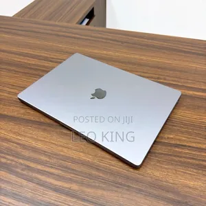 New Laptop Apple MacBook Pro 32GB Apple M1 Max SSD 1T
