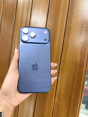New Apple iPhone 17 Pro Max 256 GB Blue