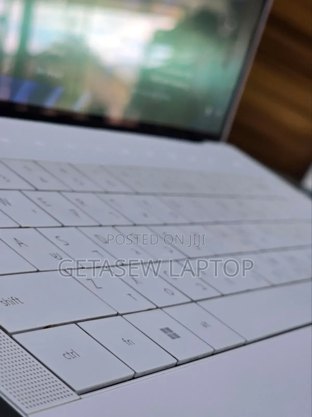 New Laptop Dell XPS 14 (L401X) 32GB Intel Core Ultra 7 SSD 32GB
