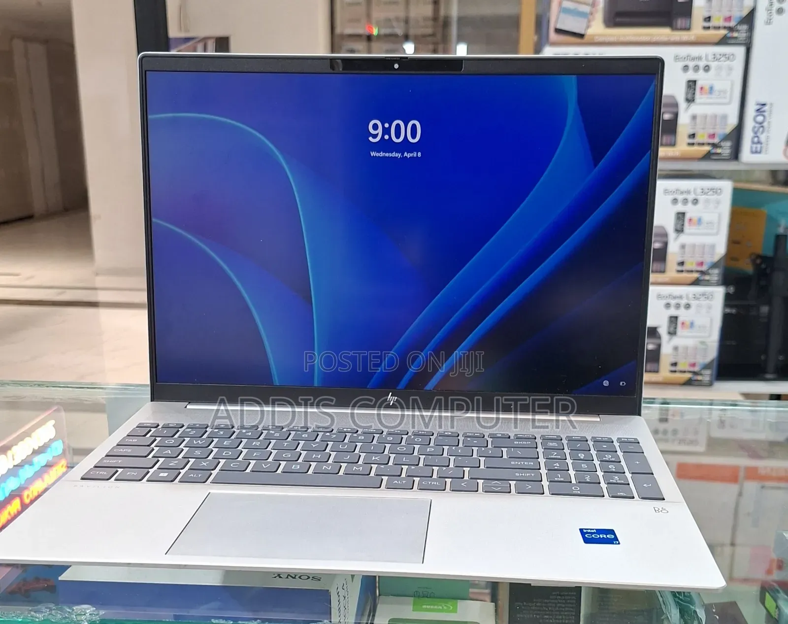 New Laptop HP Pavilion 15-cs3063cl 16GB Intel Core i7 SSD 1T