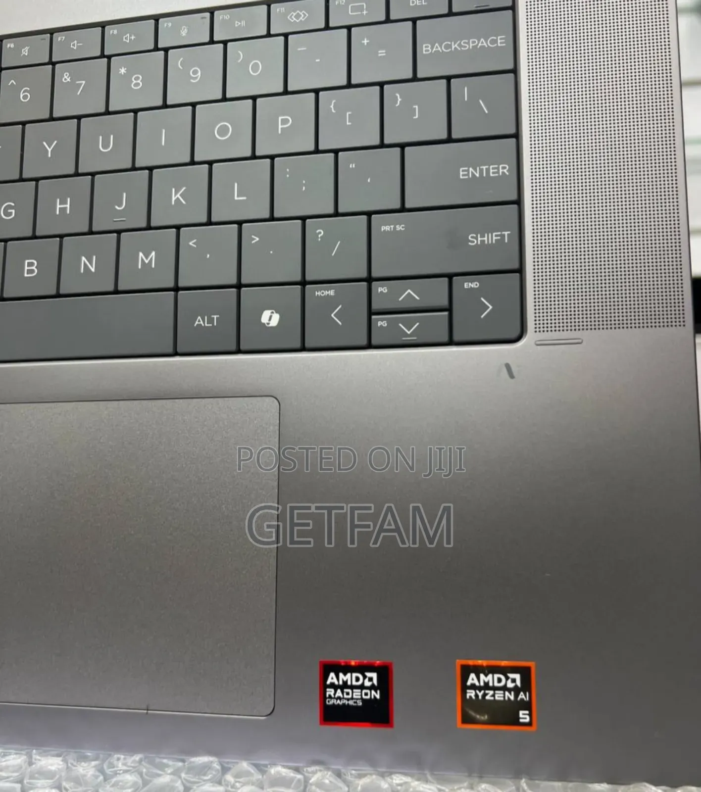 New Laptop HP Omen 17-an188nr 16GB AMD Ryzen 5 SSD 512GB