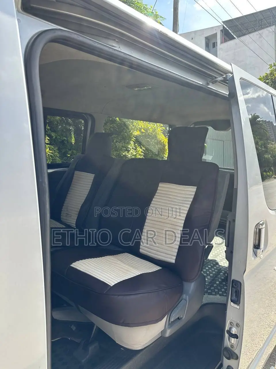 Toyota HiAce 2007 Silver