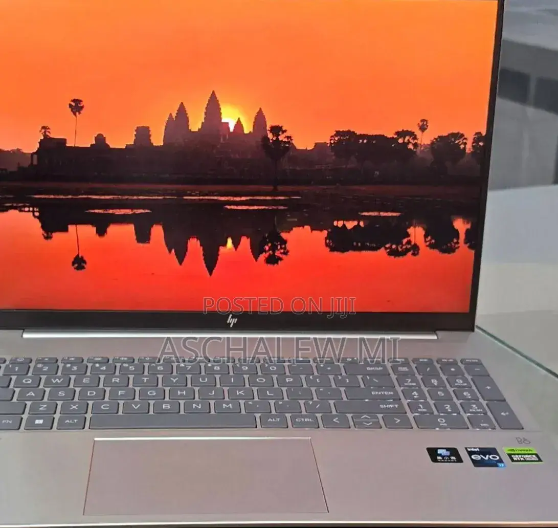 New Laptop HP Pavilion 15 16GB Intel Core i7 SSD 1T