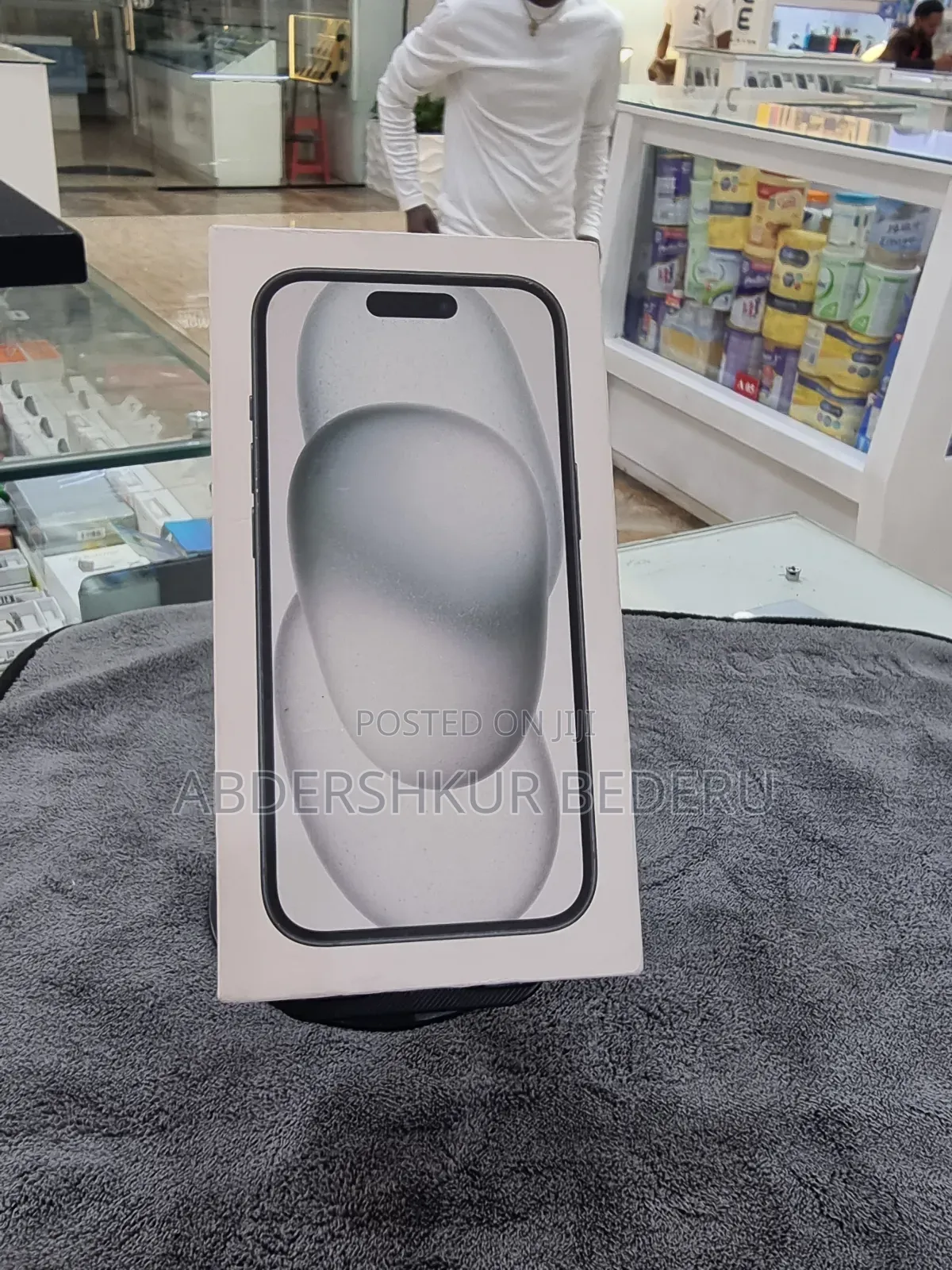 New Apple iPhone 15 128 GB