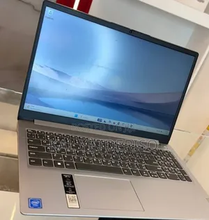 New Laptop Lenovo Ideapad 3 4GB Intel Core i5 SSD 256GB