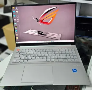 New Laptop Asus VivoBook 15 X505BA 16GB Intel Core i5 SSD 512GB