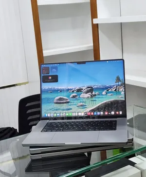 New Laptop Apple MacBook Pro M1 32GB Apple M1 Pro SSD 512GB