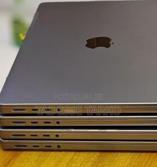 New Laptop Apple MacBook Pro M1 32GB Apple M1 Pro SSD 512GB