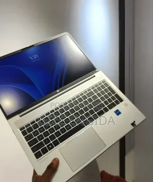 New Laptop HP ProBook 450 G9 16GB Intel Core i5 SSD 512GB
