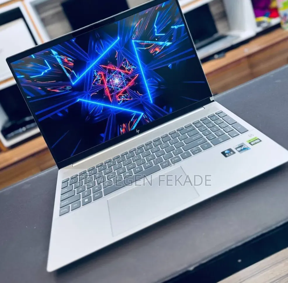New Laptop HP Pavilion 15 16GB Intel Core i7 SSD 1T