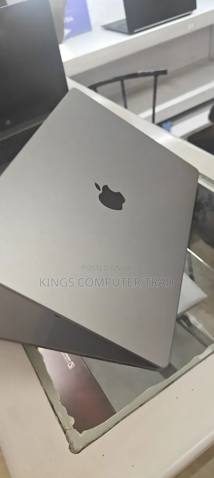 New Laptop Apple MacBook Pro 2021 M1 32GB Apple M1 Max SSD 1T