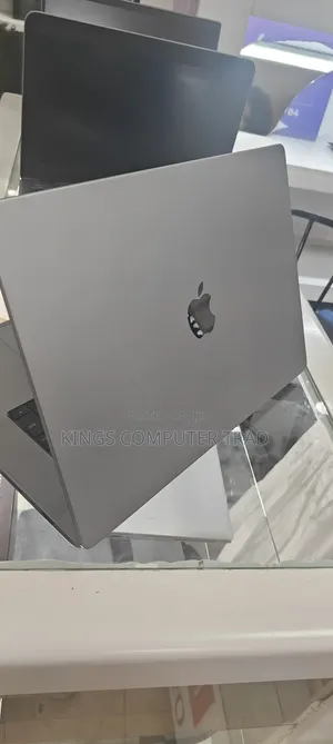 New Laptop Apple MacBook Pro 2021 M1 32GB Apple M1 Max SSD 1T