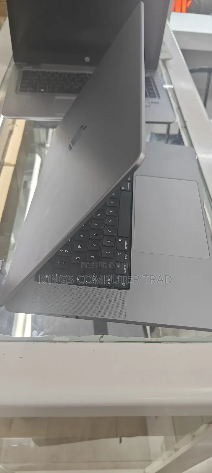New Laptop Apple MacBook Pro 2021 M1 32GB Apple M1 Max SSD 1T
