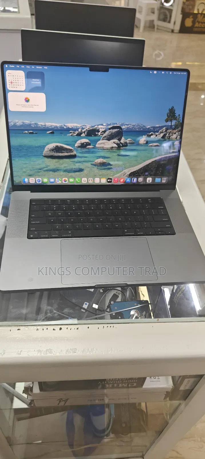 New Laptop Apple MacBook Pro 2021 M1 32GB Apple M1 Max SSD 1T