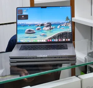 New Laptop Apple MacBook Pro M1 32GB Apple M1 Pro SSD 512GB