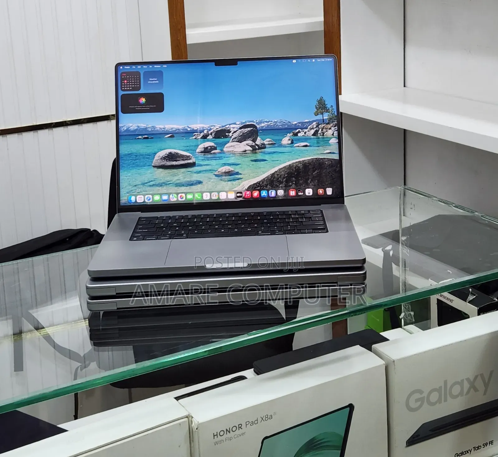 New Laptop Apple MacBook Pro M1 32GB Apple M1 Pro SSD 512GB