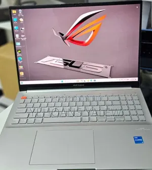 New Laptop Asus VivoBook 15 X505BA 16GB Intel Core i5 SSD 512GB