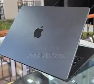 New Laptop Apple MacBook Air 2025 M4 13-inch 24GB Apple M4 SSD 1T