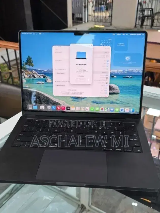 New Laptop Apple MacBook Air 2025 M4 13-inch 24GB Apple M4 SSD 1T