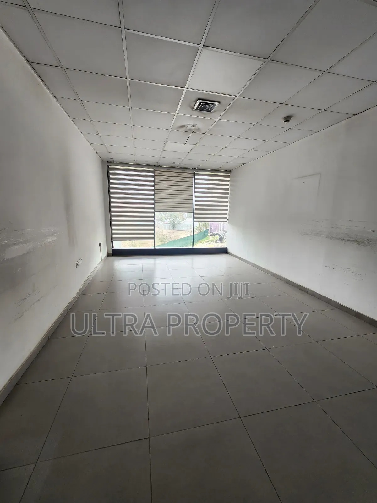 700 SQM Office Bole
