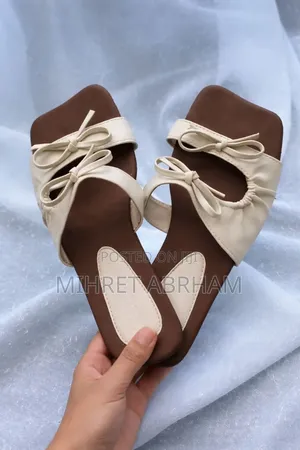 Women’S Bow Square Toe Flat Sandals