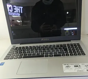 New Laptop Asus 8GB Intel Core i5 HDD 750GB