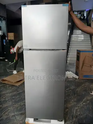 Samsung Refrigerator Silver-Finished 310-Liter