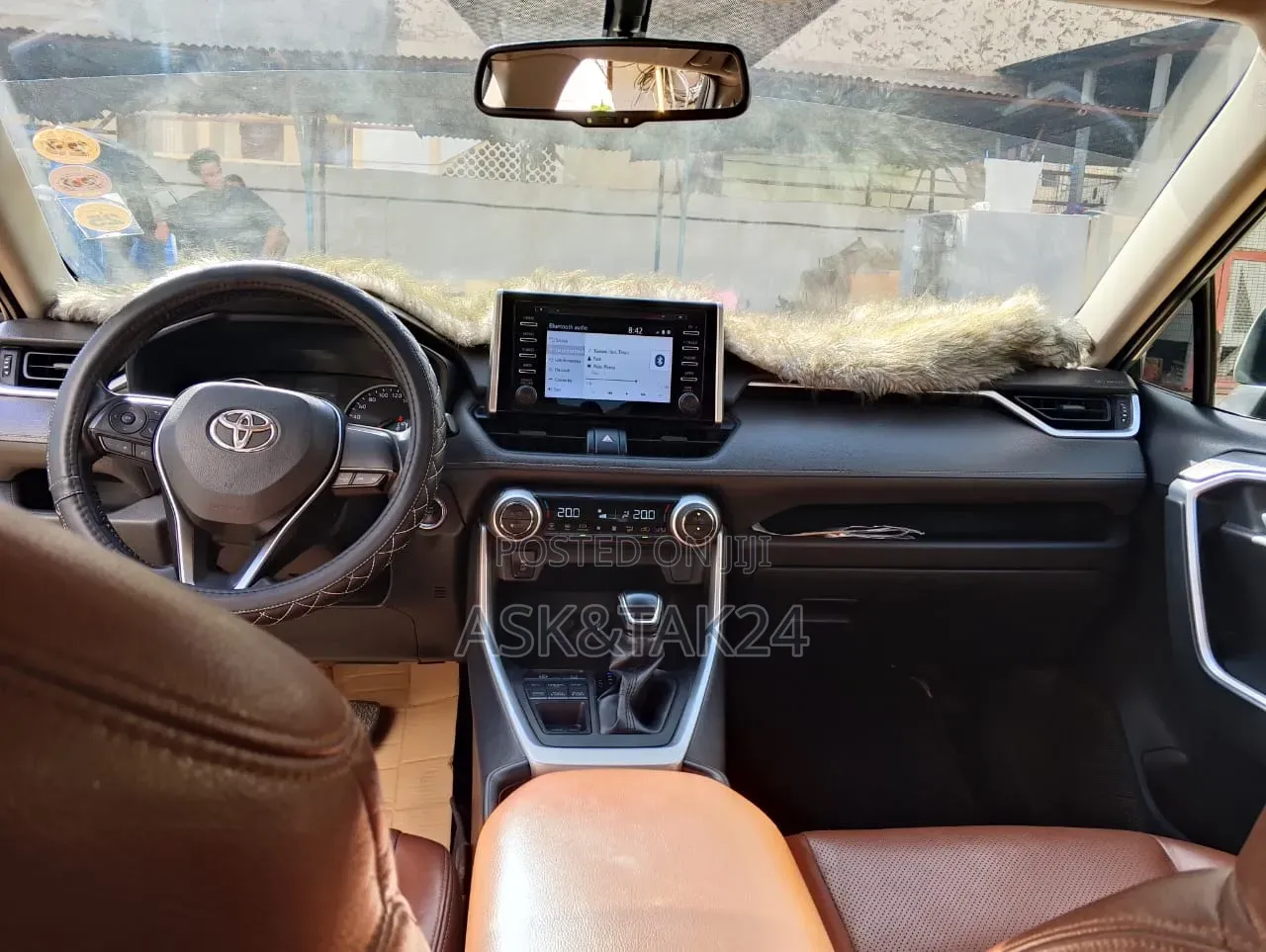 Toyota RAV4 2020 Green