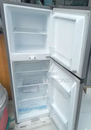 Hisense 270 Rifrigerator