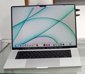 New Laptop Apple MacBook Pro M1 16GB Apple M1 Pro SSD 512GB