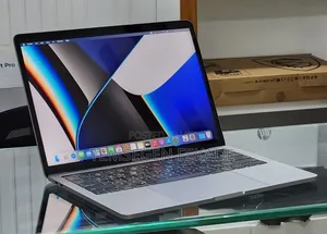 New Laptop Apple MacBook Pro 2019 16GB Intel Core i7 SSD 1T