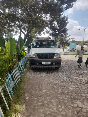 Toyota HiAce 2008 White