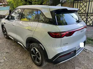BYD Yuan Up 2025 White