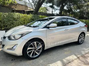 Hyundai Avante 2015 Silver