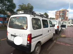 Suzuki Eeco 2024 White
