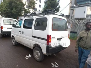 Suzuki Eeco 2024 White